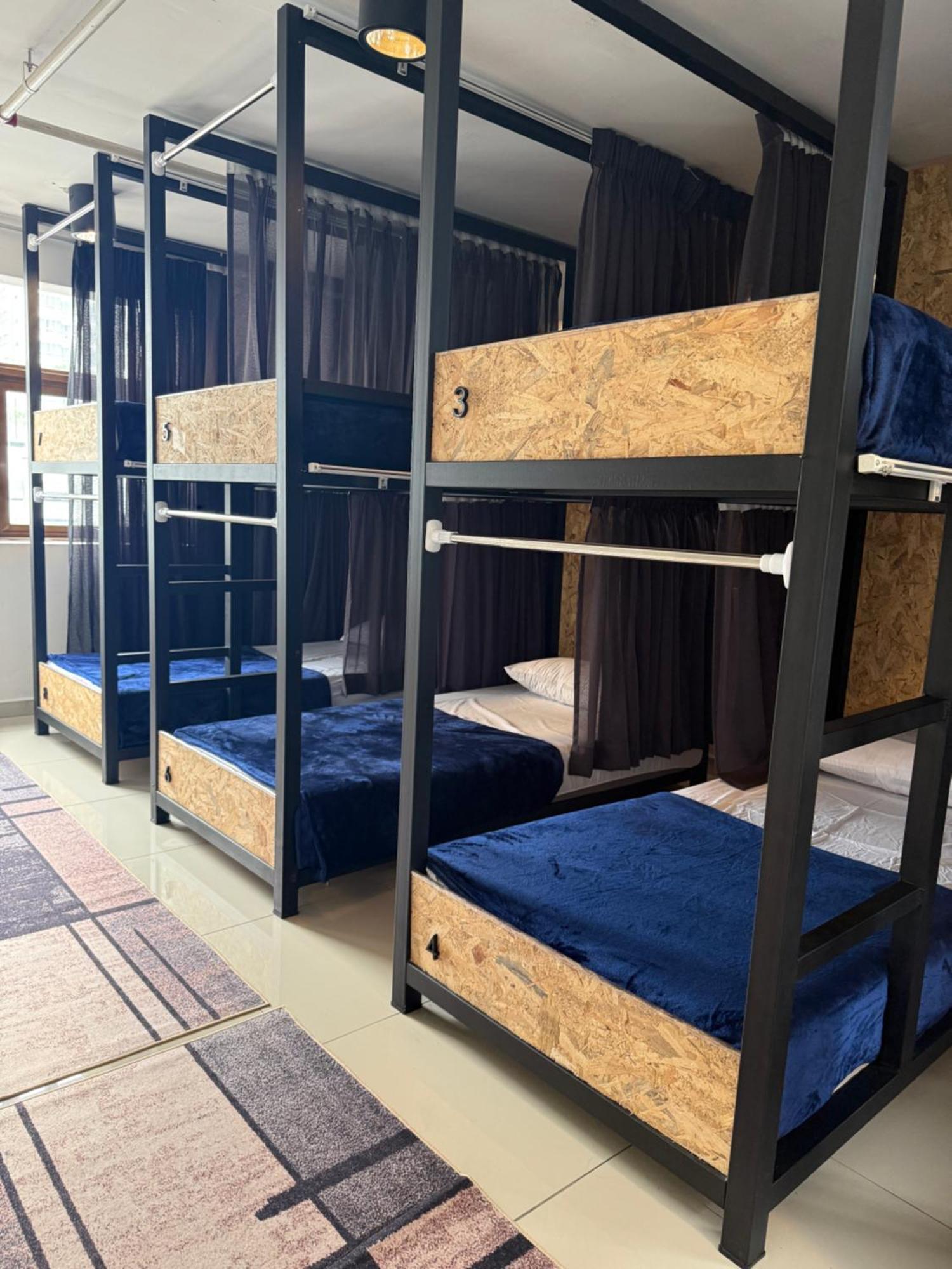 Mix Hostel Kl By Chillout Hostel Petaling Jaya Extérieur photo